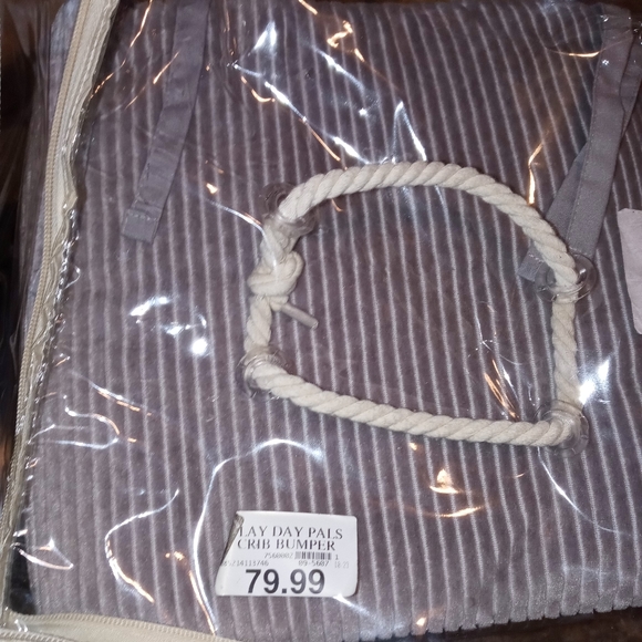 Crib set - Picture 4 of 7